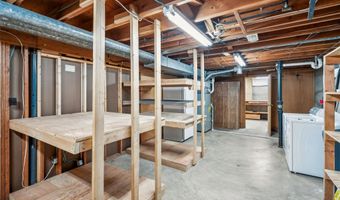 525 SW Westview Dr, Ankeny, IA 50023