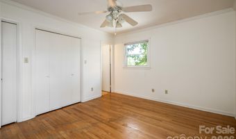 52 Blake Dr, Arden, NC 28704