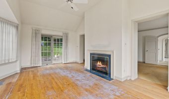 3246 N ABINGDON St, Arlington, VA 22207