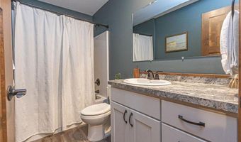 2580 Lois Ln SE, Alexandria, MN 56308