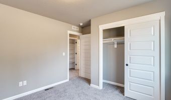 762 NW 28th St Plan: Plan 2556, Battle Ground, WA 98604