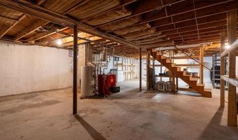 14 2nd St, Rochester, NH 03867