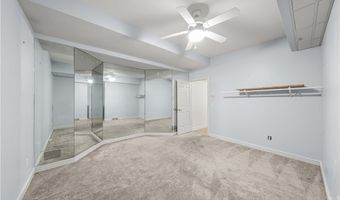 875 Cascades Dr, Aurora, OH 44202