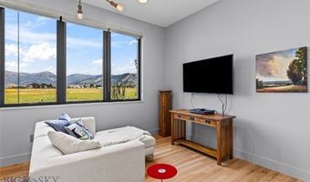 235 Spain Bridge Circle Dr, Belgrade, MT 59714