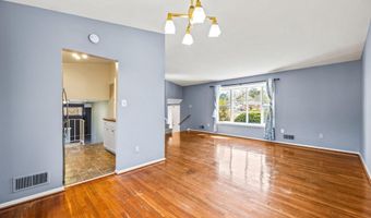 6201 LONE OAK Dr, Bethesda, MD 20817