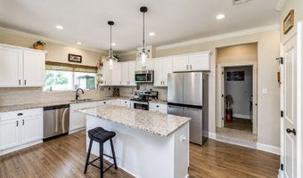 6166 Windwood Esates Dr, Blanchard, LA 71107