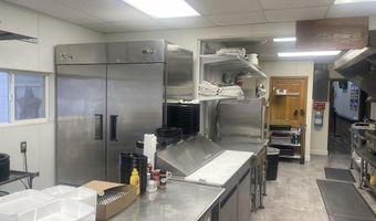 3 N Main St, Alta, IA 51002