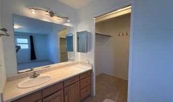 98-1774 Kupukupu St, Aiea, HI 96701