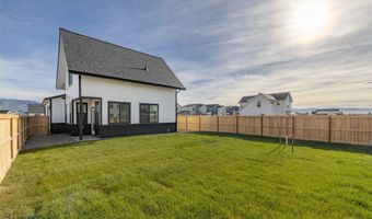 500 Spaniel Ln, Belgrade, MT 59714