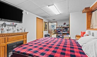 17 Woodland Dr, Barre, VT 05641