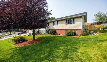 906 Delaware Dr, Buffalo, WY 82834