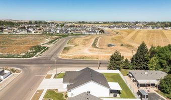 1296 Angela St, Chubbuck, ID 83202