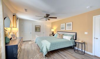 4 Virginia Commons Dr, Arden, NC 28704