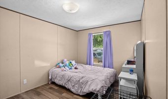 324 Cherokee Falls Rd, Blacksburg, SC 29702