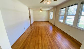 2012 Yelton Dr, Camden, SC 29020