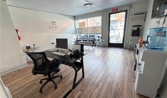 112 114 N 8th St, Allentown, PA 18101