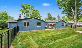 1223 Aurora Hill Dr, Aurora, OH 44202