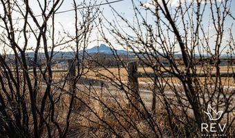 6 Corbett Rd, Cody, WY 82414