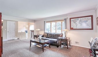23 Marjorie Dr, Airmont, NY 10901