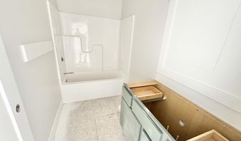 8296 Kettle Oak Dr SE, Alto, MI 49302