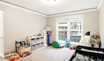 1670 Yosemite Pkwy, Algonquin, IL 60102