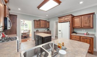 547 Willoughby Rd, Beech Bluff, TN 38313