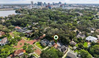 910 ALAMEDA St, Orlando, FL 32804