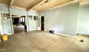 55 Broad St, Amsterdam, NY 12010