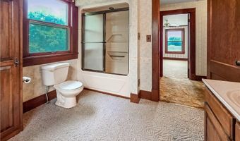 213 W 2nd St, Alma, MO 64001