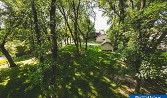 2105 N St St, Aurora, NE 68818