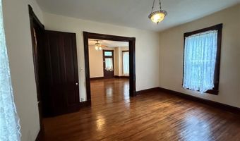 624 S St, Atchison, KS 66002