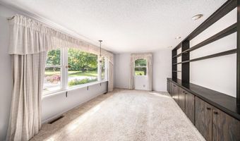 1480 Shevchenko Dr, Ann Arbor, MI 48103