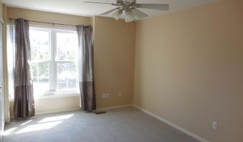 3020 Gallinger Dr, Ann Arbor, MI 48103