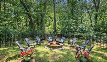 4106 Wildwood Dr, Allegan, MI 49010