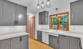 117 Satari Dr, Coventry, CT 06238