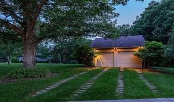 33943 Mill Creek Dr, Adel, IA 50003