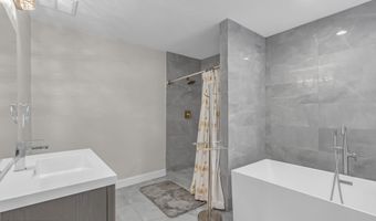 40 Morris Blvd, Bayville, NJ 08721