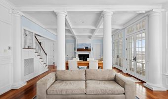 335 Cranberry Hole Rd, Amagansett, NY 11930
