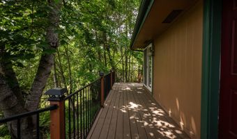 17532 E Bannock Dr, Bayview, ID 83803