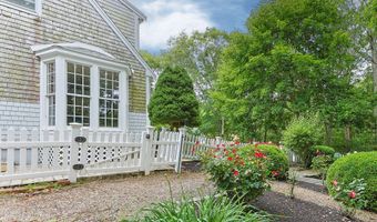 88 Acre Hill Rd, Barnstable, MA 02630