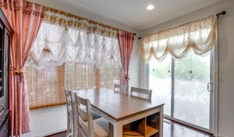25099 PRAIRIE FIRE Sq, Aldie, VA 20105