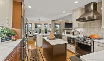 330 War Emblem Dr, Boiling Springs, SC 29316