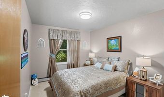 334 Fern Ln, Anchorage, AK 99504