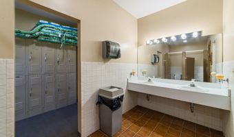 72 Montoya Dr 72, Branford, CT 06405