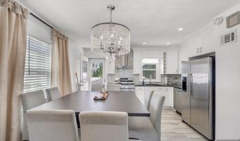 201 Maiden Ln, Bergenfield, NJ 07621