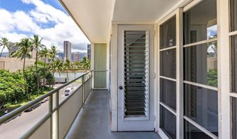 445 Kaiolu St 407, Honolulu, HI 96815