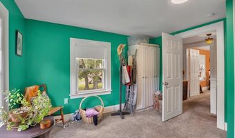 100 Adams Rd, Bloomfield, CT 06002
