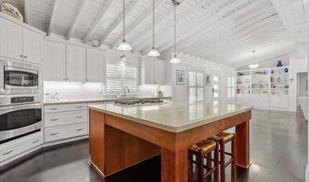 1420 E COAST Dr, Atlantic Beach, FL 32233
