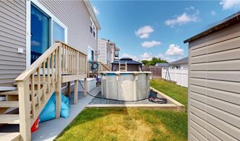 7 Notre Dame St, Central Falls, RI 02863