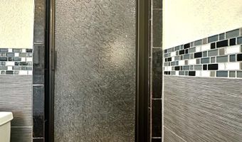 2110 W Bullock Ave, Artesia, NM 88210
